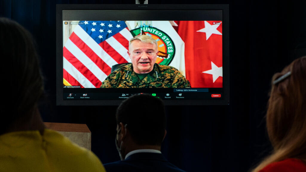 Pentagon officials say Afghan govt's collapse was rooted in 2020 US deal with Taliban